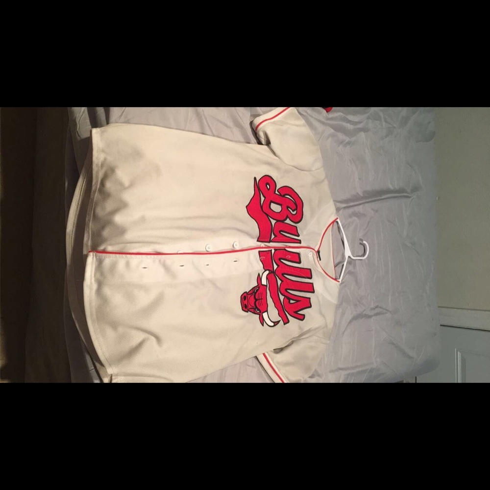 🗣🗣🗣 Cop it, Chicago bulls jersey!